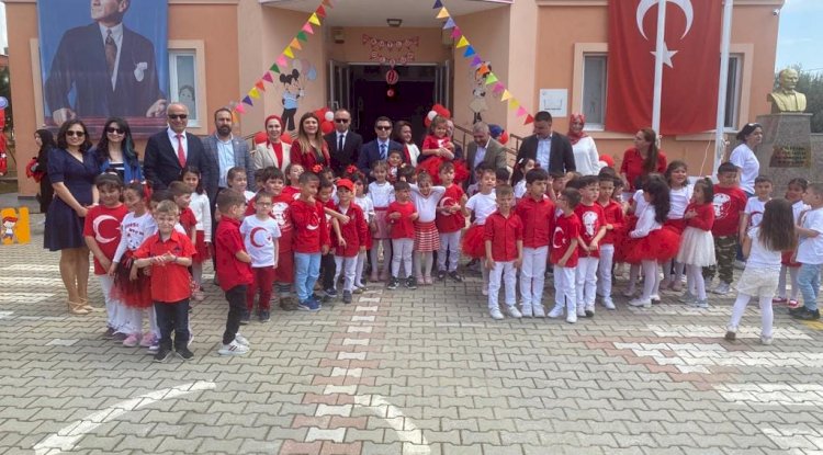 Küçükkuyu’da Öğrenciler Dans Gösterisi Yaptı