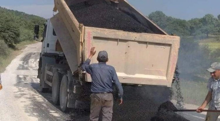 Ayvacık Köy Yollarında Çalışma Yapıldı