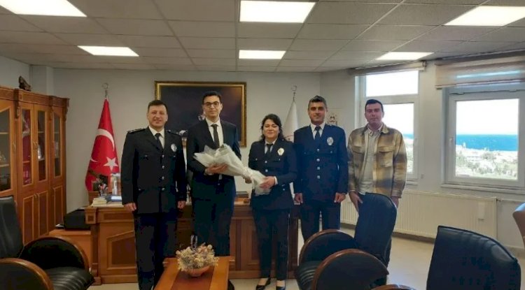 Emniyet personelinden Bozcaada Kaymakamı Kara’ya ziyaret