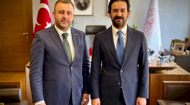 Ankara’dan Ezine’ye müjdelerle döndü