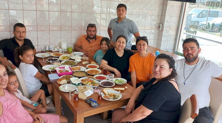 SAKARYA SOKAKTA PAZAR KEYFİ