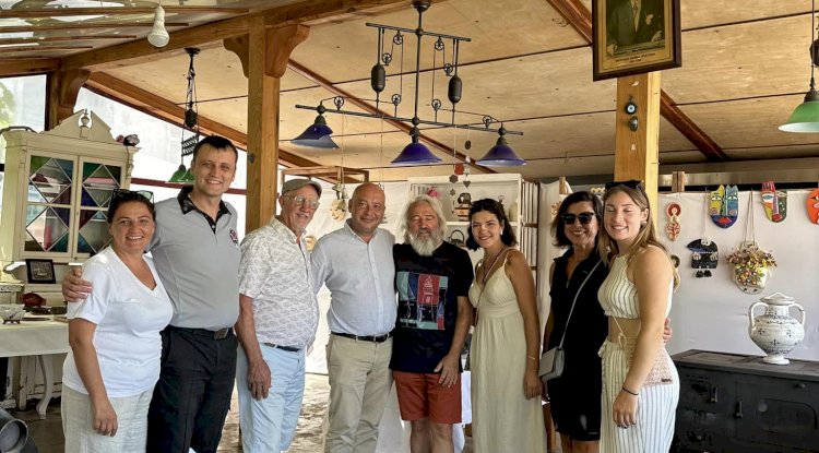 Bozcaada’da karma sergi açıldı