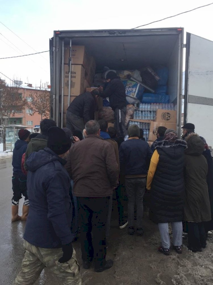 “İlk aracımız deprem bölgesinde”