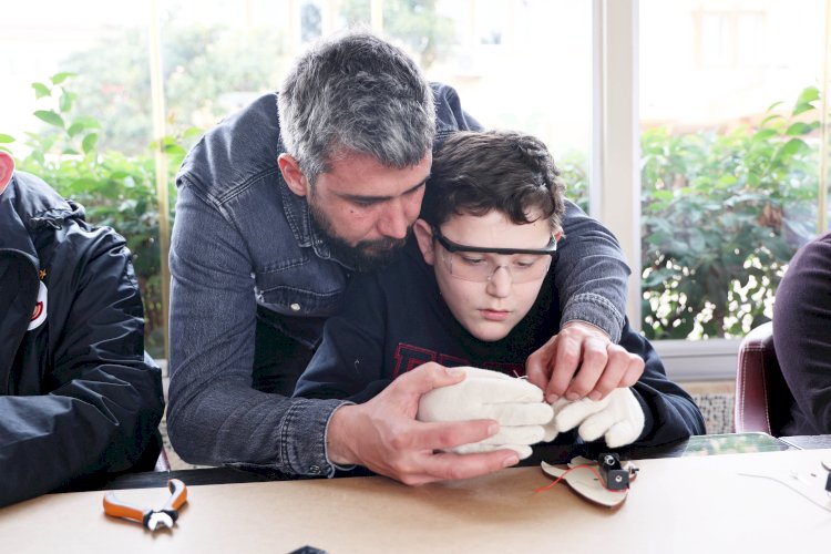 Uludağ Elektrik Otizmli Öğrencilere Etkinlik Düzenledi