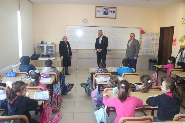 Erkan Bilen öğrencilerle buluşuyor