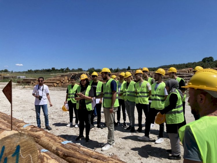 Öğrenciler eğitim gezisinde buluştu