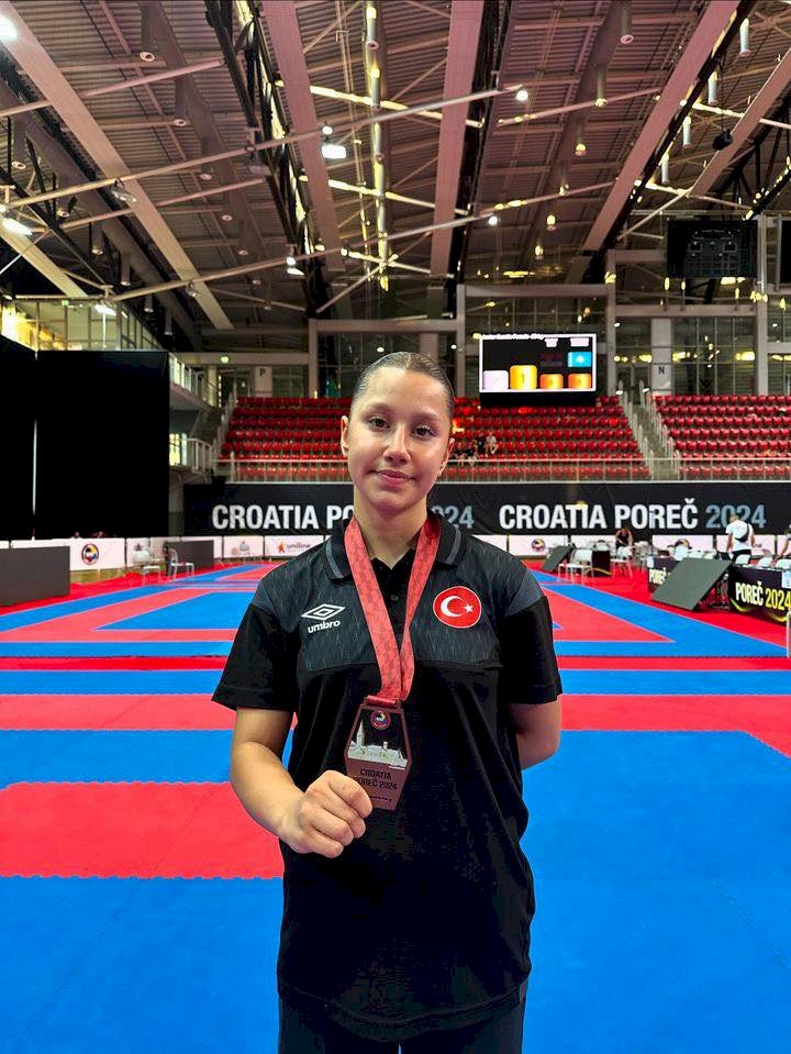 Bronz madalya kazandı